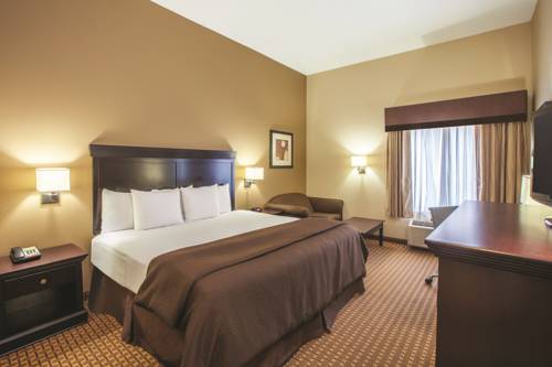 Imagen de la habitación del Hotel La Quinta Inn and Suites By Wyndham Hillsboro. Foto 5