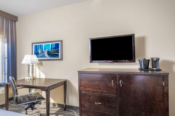 Imagen de la habitación del Hotel La Quinta Inn and Suites By Wyndham Houston Energy Corridor. Foto 12
