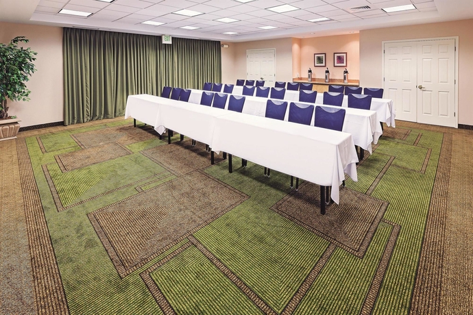 Imagen de los interiores del Hotel La Quinta Inn and Suites By Wyndham Houston Galleria Area. Foto 14