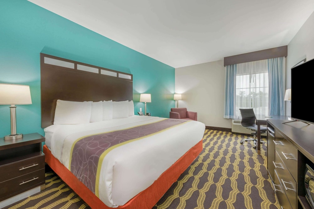 Imagen de la habitación del Hotel La Quinta Inn and Suites By Wyndham Houston Humble Atascocita. Foto 12