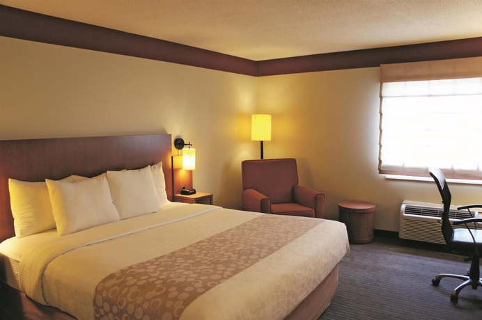 Imagen de la habitación del Hotel La Quinta Inn and Suites By Wyndham Houston Southwest. Foto 9