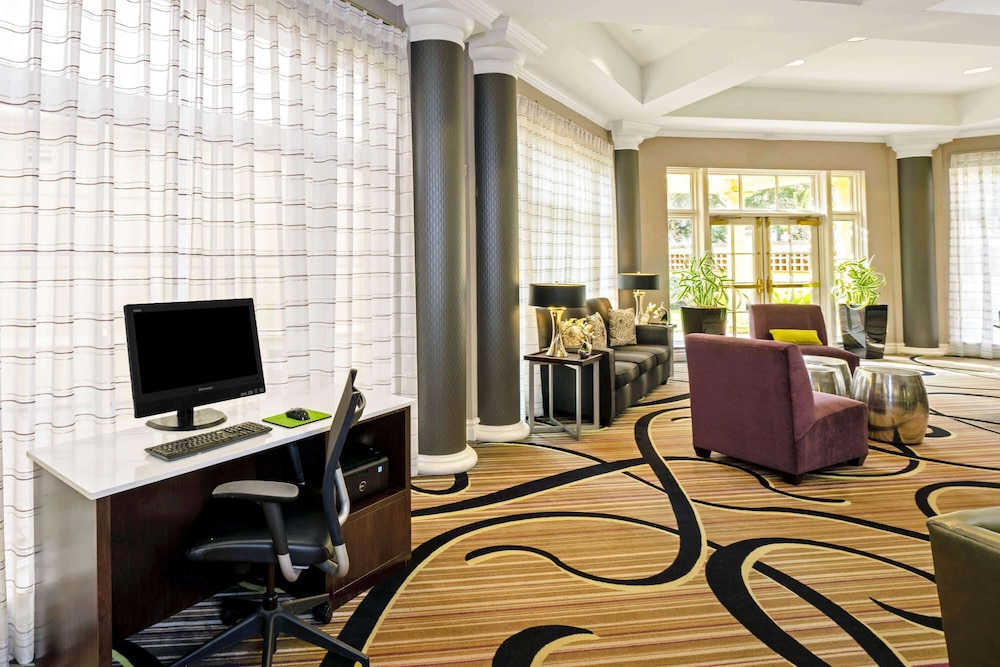 Imagen de los interiores del Hotel La Quinta Inn and Suites By Wyndham Houston West Park 10. Foto 16
