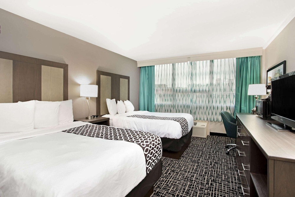 Imagen de la habitación del Hotel La Quinta Inn and Suites By Wyndham Indianapolis Downtown. Foto 5