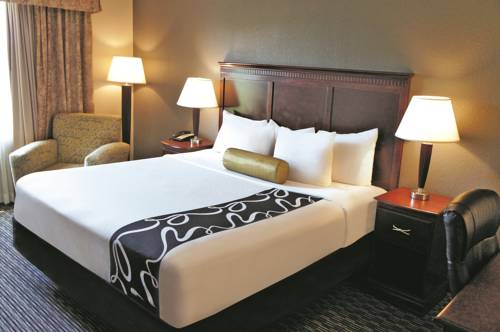 Imagen de la habitación del Hotel La Quinta Inn and Suites By Wyndham Indianapolis South. Foto 6