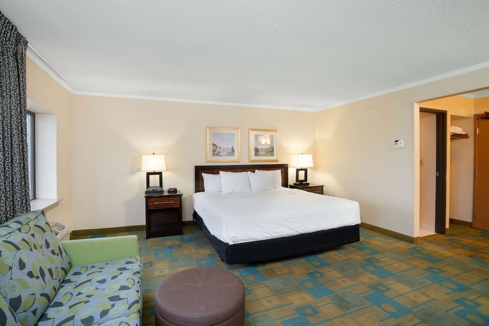 Imagen de la habitación del Hotel La Quinta Inn and Suites By Wyndham Jackson. Foto 11