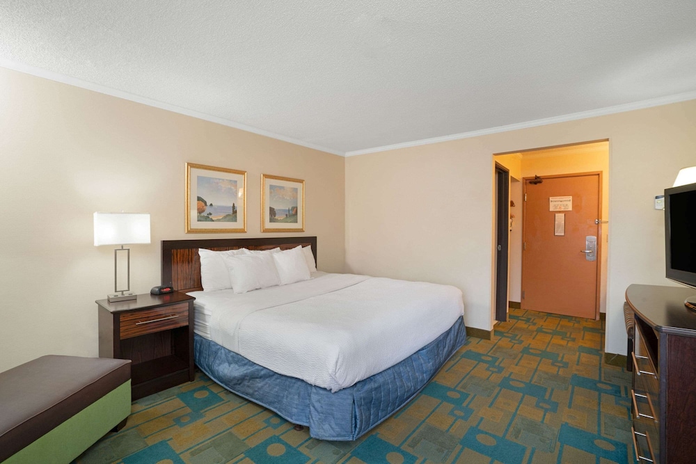 Imagen de la habitación del Hotel La Quinta Inn and Suites By Wyndham Jackson. Foto 14