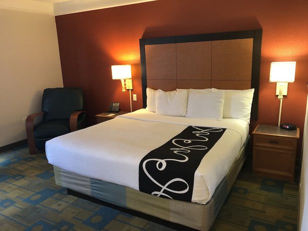 Imagen de la habitación del Hotel La Quinta Inn and Suites By Wyndham Jacksonville Butler Blvd. Foto 16