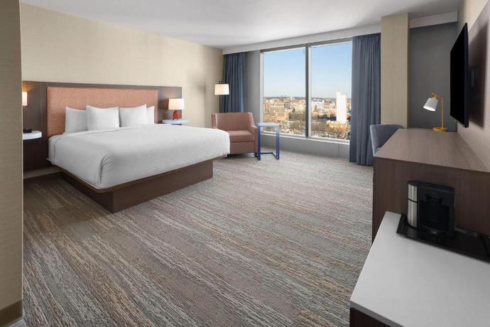 Imagen de la habitación del Hotel La Quinta Inn and Suites By Wyndham Jamaica Nyc/Jfk Airtrain. Foto 5