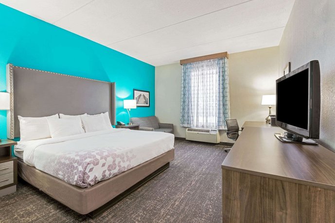 Imagen de la habitación del Hotel La Quinta Inn and Suites By Wyndham Jamestown. Foto 4