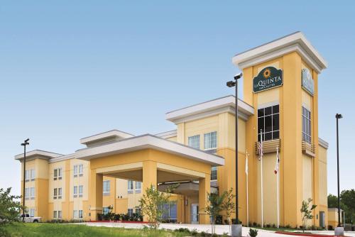 Imagen general del Hotel La Quinta Inn and Suites By Wyndham Karnes City - Kenedy. Foto 1