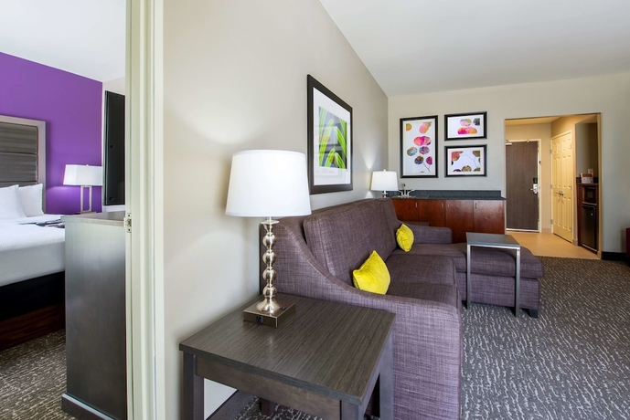 Imagen de la habitación del Hotel La Quinta Inn and Suites By Wyndham Kearney. Foto 2