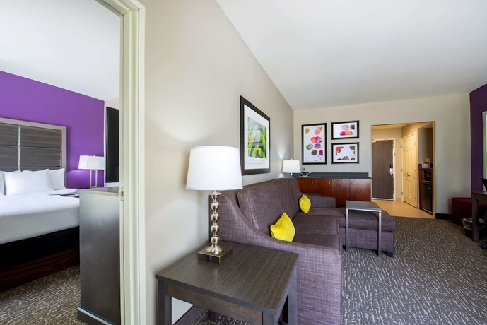 Imagen de la habitación del Hotel La Quinta Inn and Suites By Wyndham Kearney. Foto 3