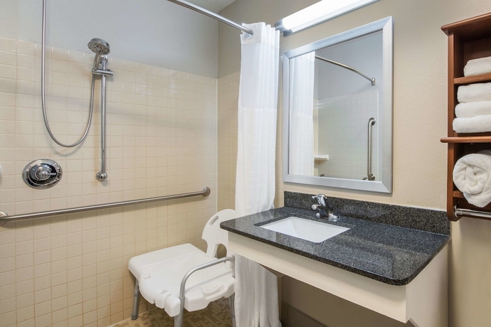 Imagen de la habitación del Hotel La Quinta Inn and Suites By Wyndham Kearney. Foto 5