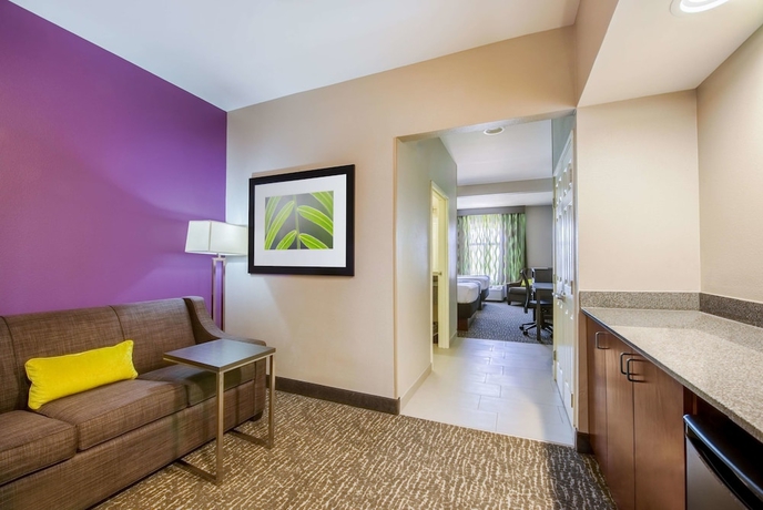 Imagen de la habitación del Hotel La Quinta Inn and Suites By Wyndham Kearney. Foto 8