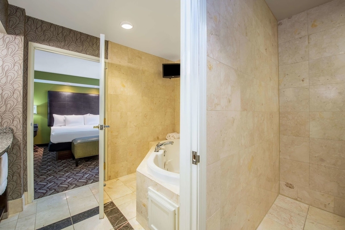 Imagen de la habitación del Hotel La Quinta Inn and Suites By Wyndham Kearney. Foto 10