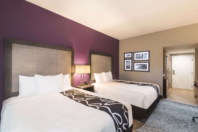 Imagen de la habitación del Hotel La Quinta Inn and Suites By Wyndham Kennesaw. Foto 11