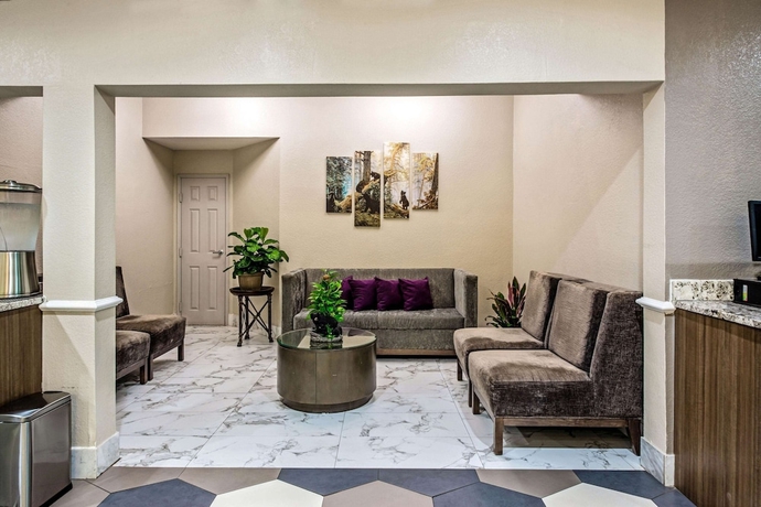 Imagen de los interiores del Hotel La Quinta Inn and Suites By Wyndham Kingwood Houston Iah Airpt. Foto 19