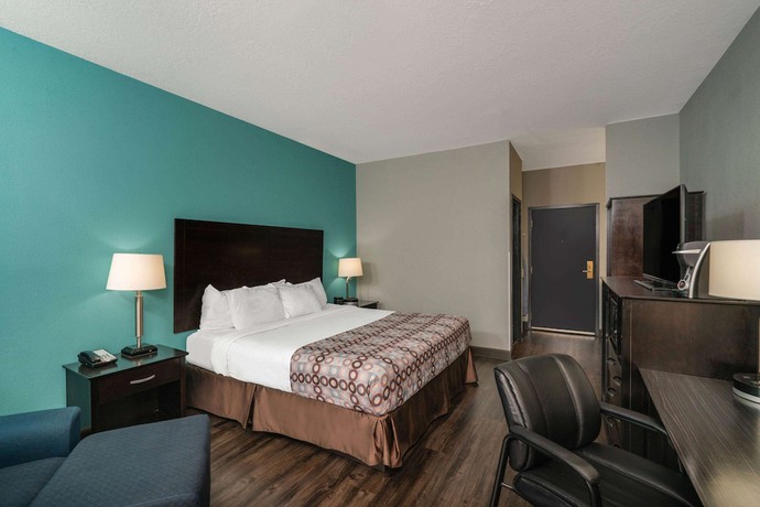 Imagen de la habitación del Hotel La Quinta Inn and Suites By Wyndham Knoxville East. Foto 5