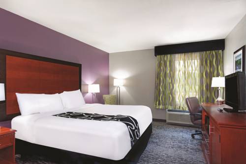 Imagen de la habitación del Hotel La Quinta Inn and Suites By Wyndham Knoxville North I-75. Foto 3
