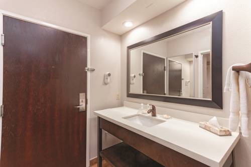 Imagen de la habitación del Hotel La Quinta Inn and Suites By Wyndham Knoxville North I-75. Foto 8