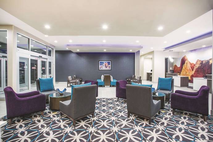 Imagen de los interiores del Hotel La Quinta Inn and Suites By Wyndham La Verkin-gateway To Zion. Foto 10