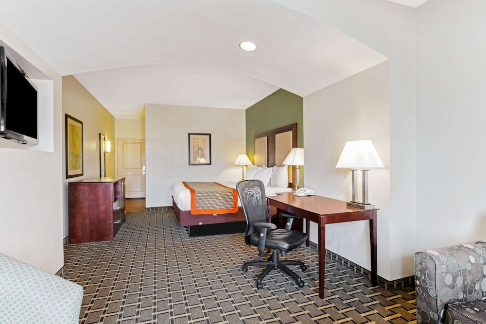 Imagen de la habitación del Hotel La Quinta Inn and Suites By Wyndham Lancaster. Foto 8
