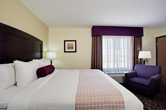 Imagen de la habitación del Hotel La Quinta Inn and Suites By Wyndham Las Vegas Airport South. Foto 5