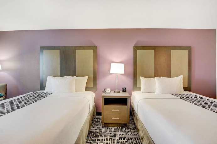 Imagen de la habitación del Hotel La Quinta Inn and Suites By Wyndham Las Vegas Nellis. Foto 4