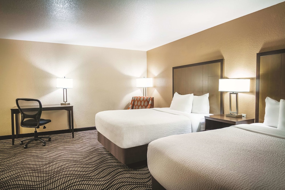 Imagen de la habitación del Hotel La Quinta Inn and Suites By Wyndham Las Vegas Red Rock. Foto 15