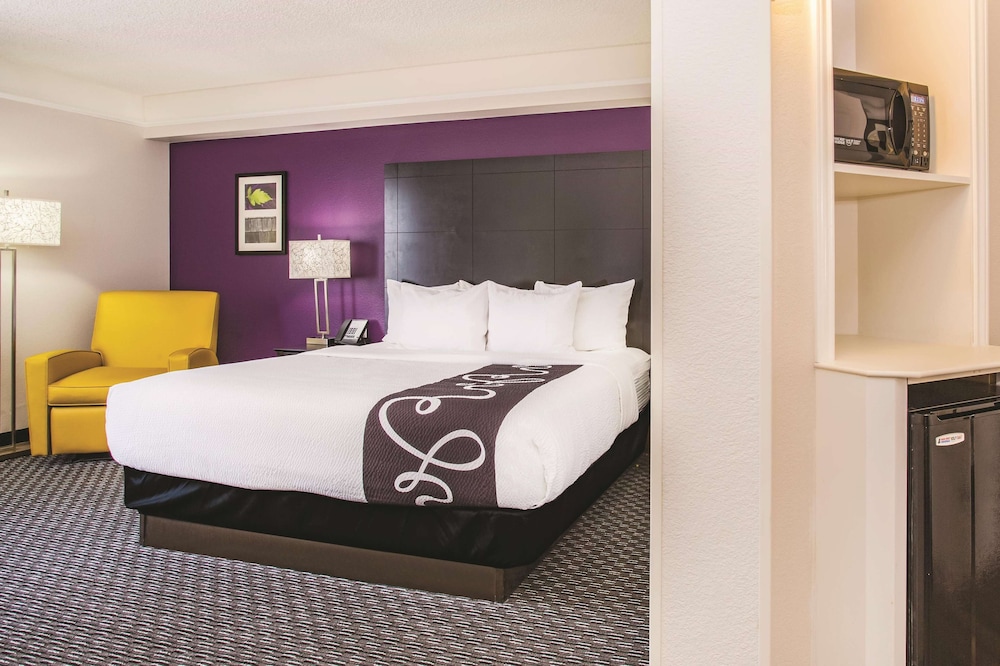 Imagen de la habitación del Hotel La Quinta Inn and Suites By Wyndham Las Vegas Summerlin Tech. Foto 13