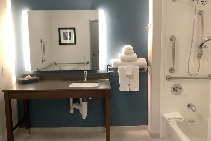 Imagen de la habitación del Hotel La Quinta Inn and Suites By Wyndham Littleton/red Rocks. Foto 4