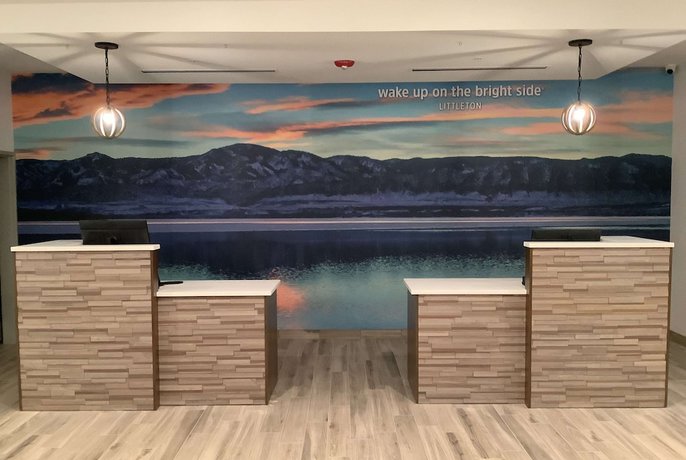Imagen de los interiores del Hotel La Quinta Inn and Suites By Wyndham Littleton/red Rocks. Foto 8
