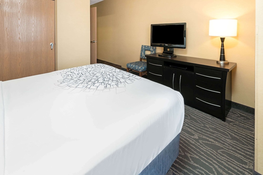 Imagen de la habitación del Hotel La Quinta Inn and Suites By Wyndham Logan. Foto 3