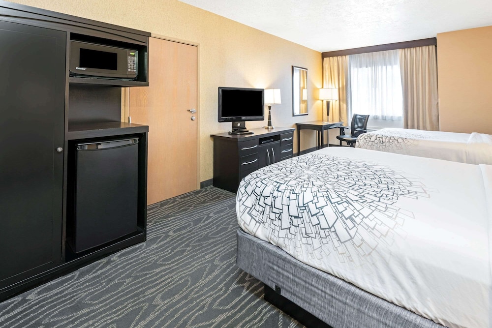 Imagen de la habitación del Hotel La Quinta Inn and Suites By Wyndham Logan. Foto 4