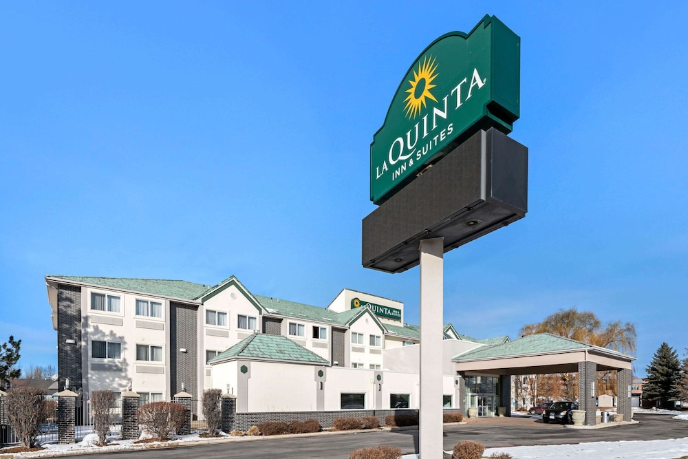 Imagen general del Hotel La Quinta Inn and Suites By Wyndham Logan. Foto 1