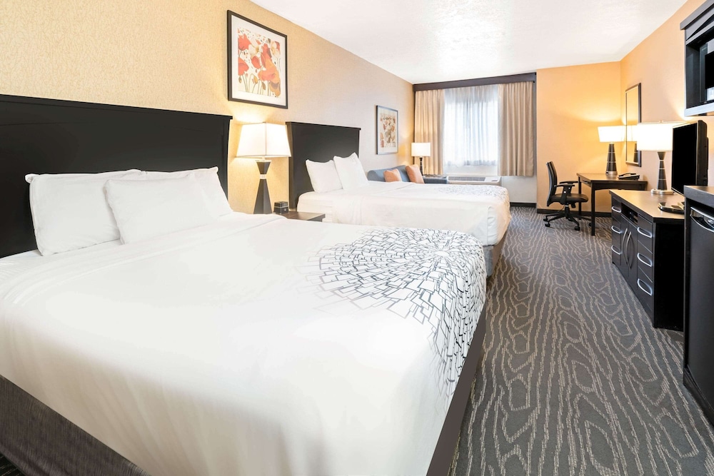 Imagen de la habitación del Hotel La Quinta Inn and Suites By Wyndham Logan. Foto 12