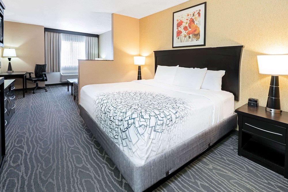 Imagen de la habitación del Hotel La Quinta Inn and Suites By Wyndham Logan. Foto 15