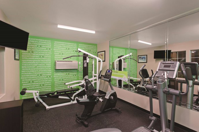 Imagen de los interiores del Hotel La Quinta Inn and Suites By Wyndham Los Banos. Foto 10