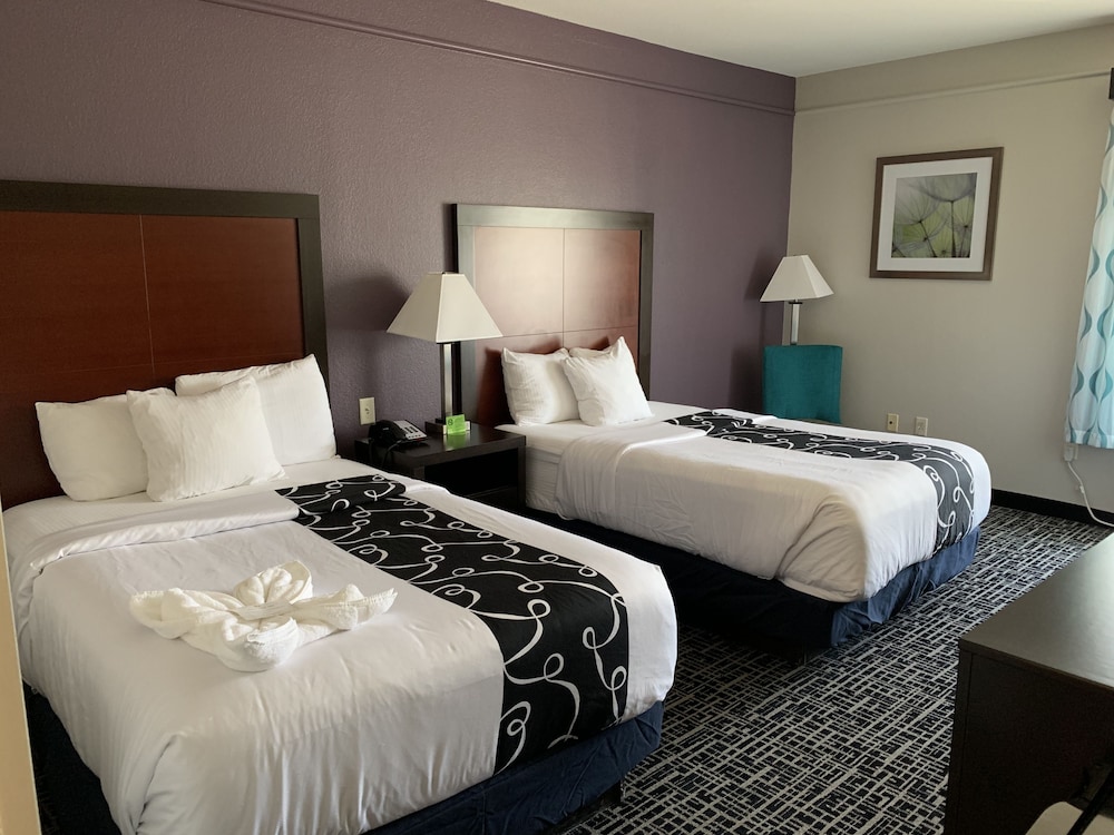 Imagen de la habitación del Hotel La Quinta Inn and Suites By Wyndham Lubbock North. Foto 13