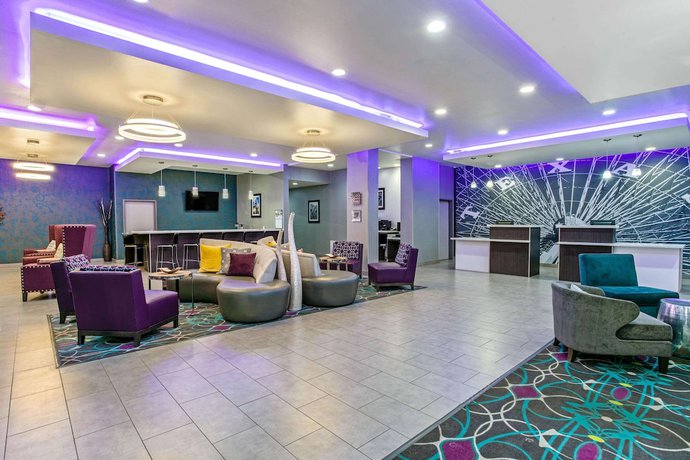 Imagen de los interiores del Hotel La Quinta Inn and Suites By Wyndham Lubbock South. Foto 10