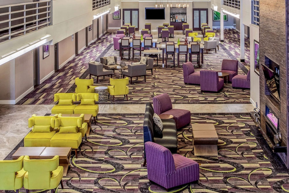 Imagen de los interiores del Hotel La Quinta Inn and Suites By Wyndham Lubbock West Medical Centr. Foto 16