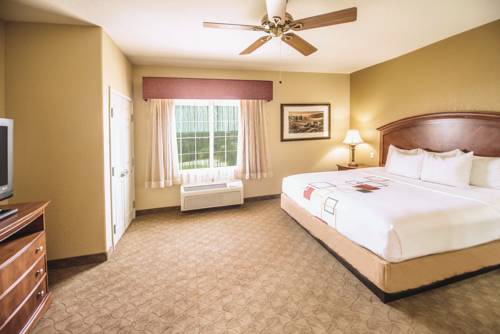 Imagen de la habitación del Hotel La Quinta Inn and Suites By Wyndham Marble Falls. Foto 7