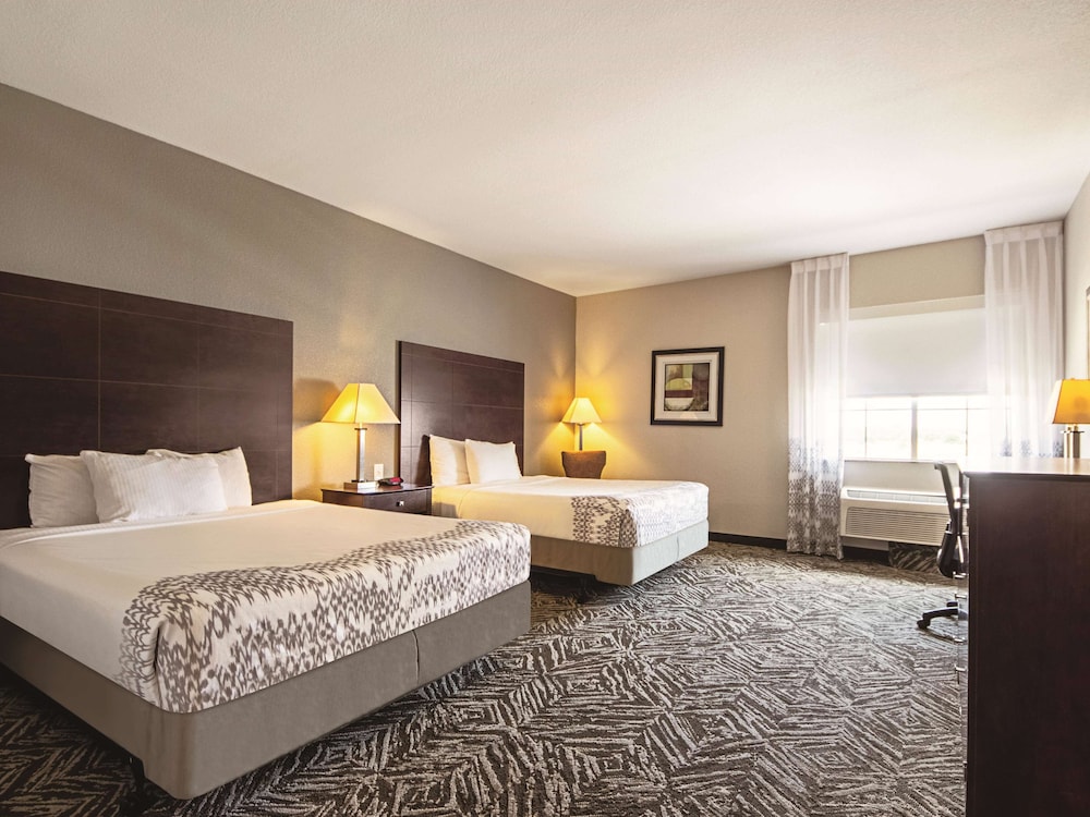 Imagen de la habitación del Hotel La Quinta Inn and Suites By Wyndham Mckinney. Foto 11