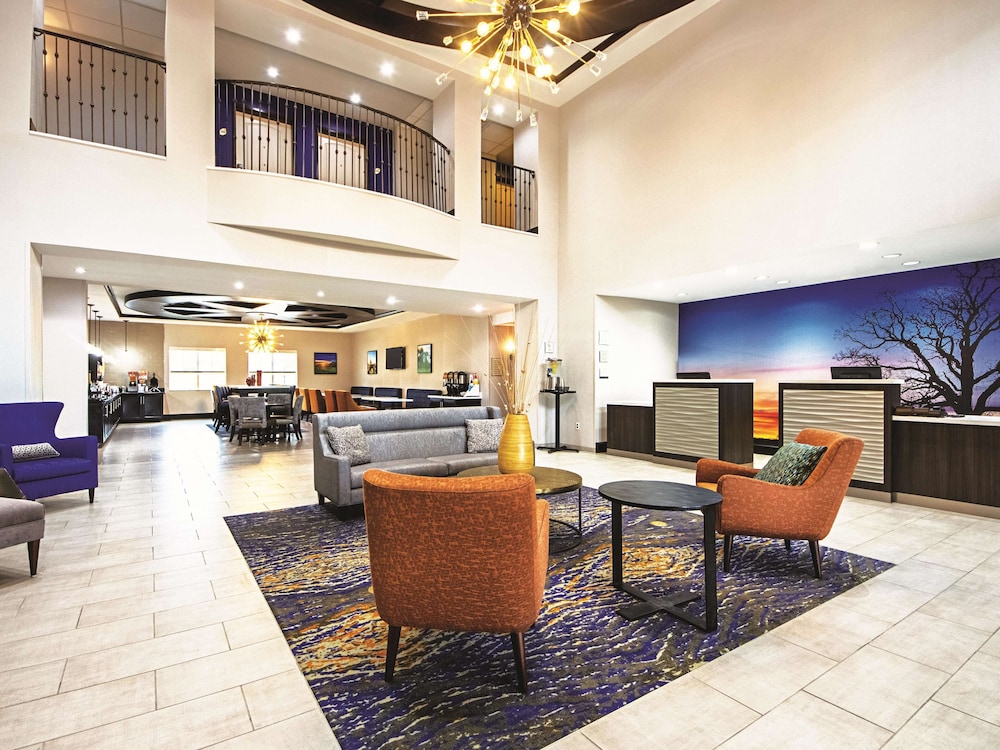 Imagen general del Hotel La Quinta Inn and Suites By Wyndham Mckinney. Foto 1