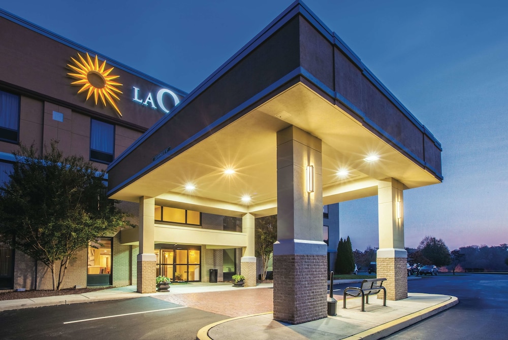 Imagen general del Hotel La Quinta Inn and Suites By Wyndham Mechanicsburg - Harrisburg. Foto 1