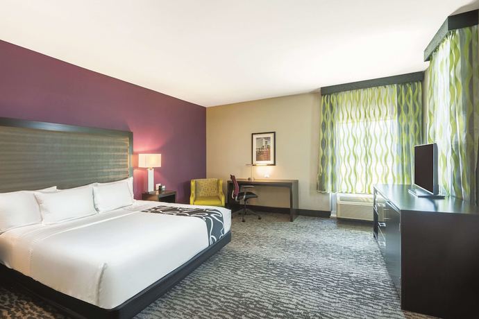 Imagen de la habitación del Hotel La Quinta Inn and Suites By Wyndham Memphis Downtown. Foto 2