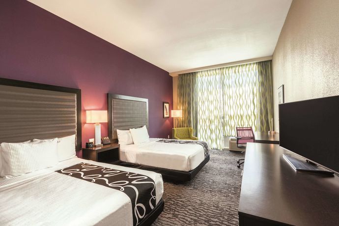 Imagen de la habitación del Hotel La Quinta Inn and Suites By Wyndham Memphis Downtown. Foto 11