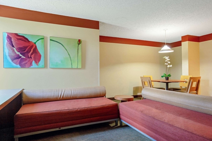 Imagen de la habitación del Hotel La Quinta Inn and Suites By Wyndham Miami Cutler Bay. Foto 8