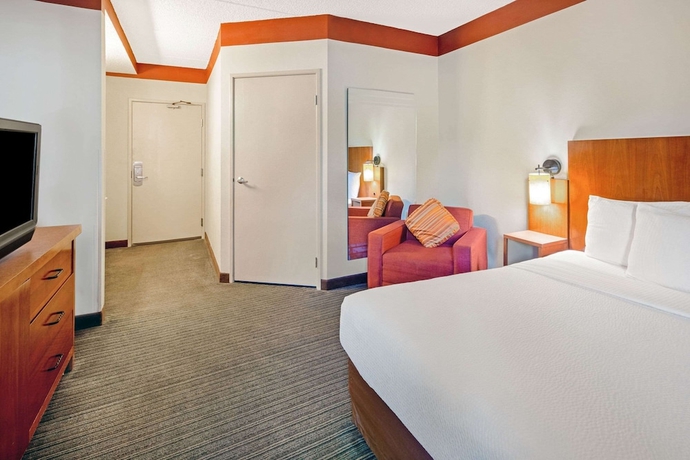 Imagen de la habitación del Hotel La Quinta Inn and Suites By Wyndham Miami Cutler Bay. Foto 14