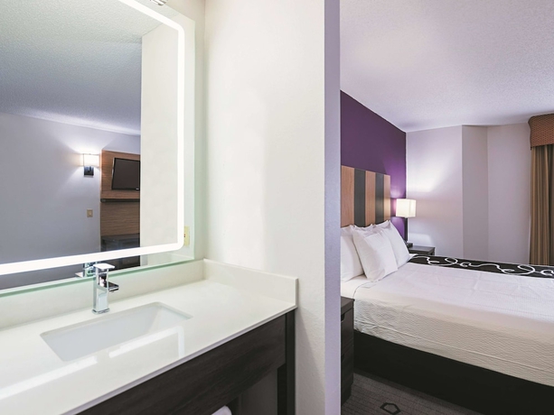 Imagen de la habitación del Hotel La Quinta Inn and Suites By Wyndham Minneapolis Northwest. Foto 11